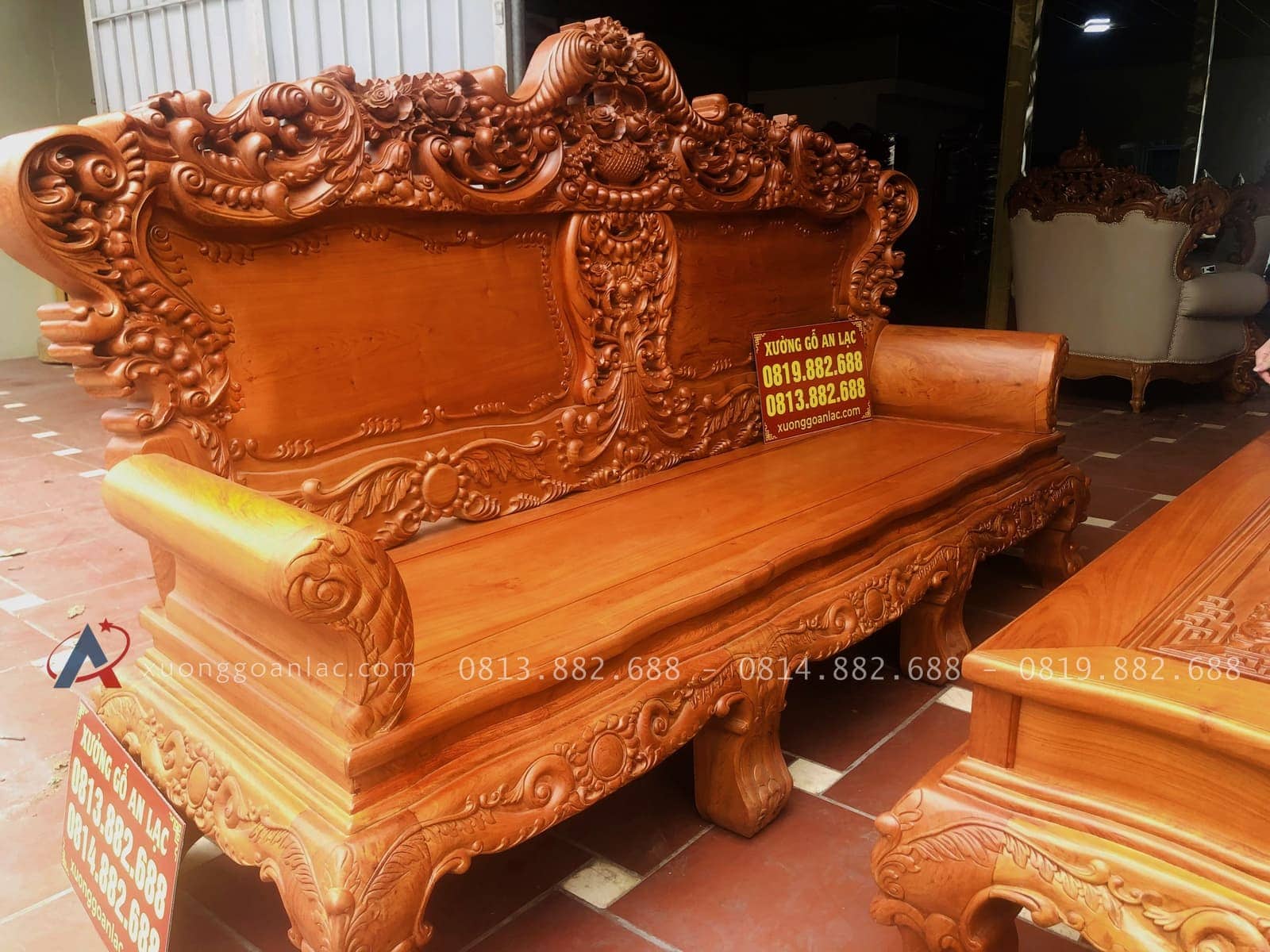 Bộ bàn ghế hoàng gia louis hoa lá tây chân 14 gỗ hương đá cao cấp (Anh Du, Hà Nam) 36 đoản dài gỗ hương đá
