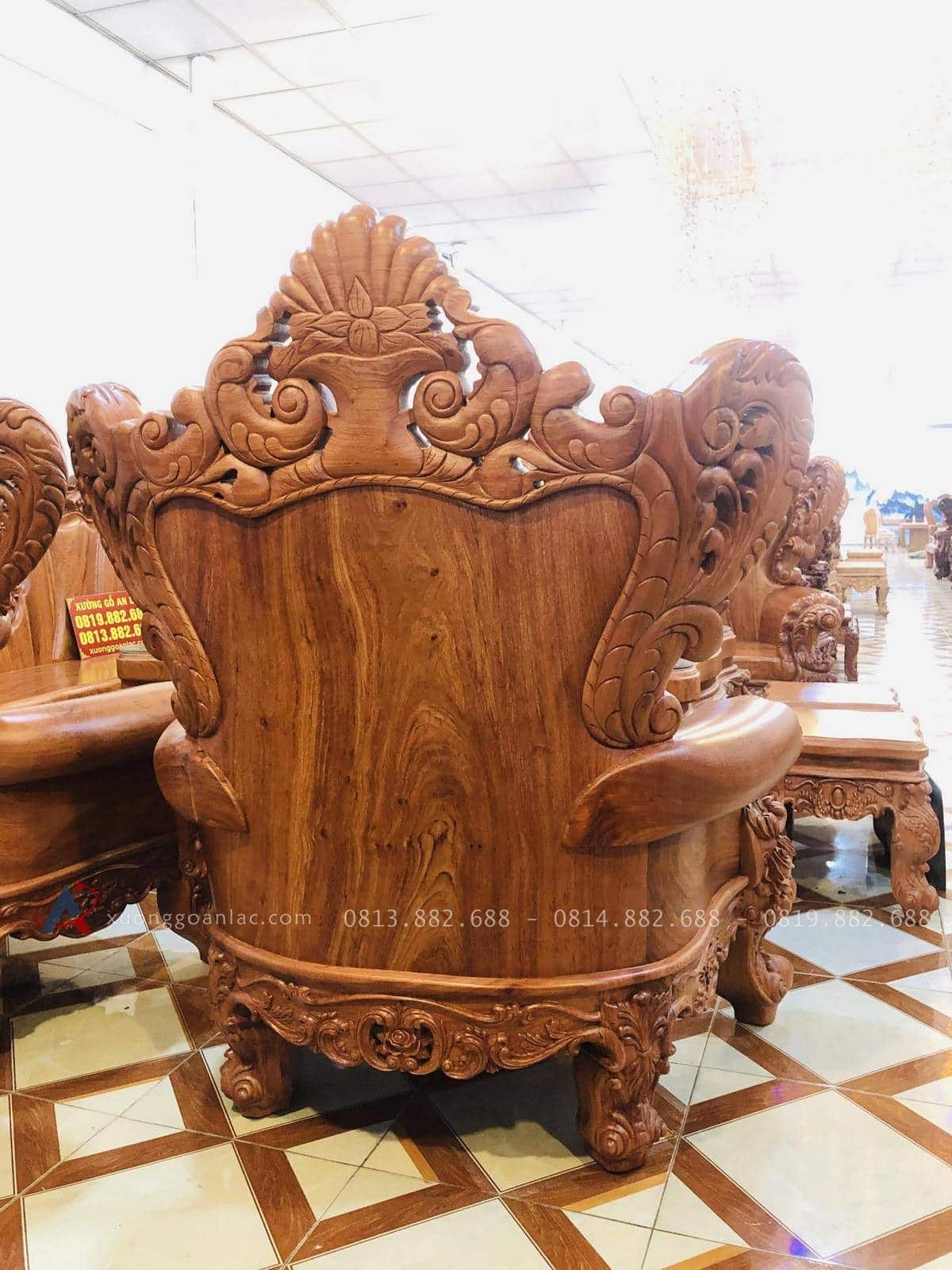 Hoàng gia nguyên khối gỗ hương đá siêu vip (Anh Thường, Hà Nội) 50 mặt lưng của ghế louis hoàng gia