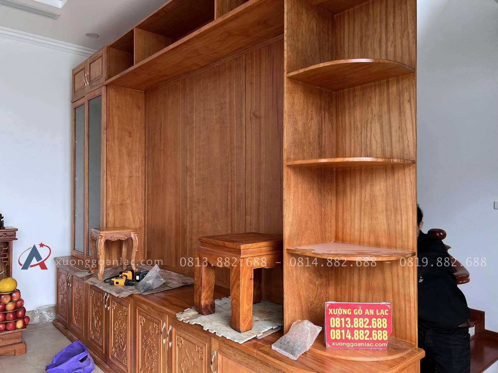 Kệ tivi kiêm tủ trang trí gỗ gõ đỏ cao cấp (Chị Nhung - Hưng Yên) 31 hệ đợt của mẫu kệ tivi kèm tủ trang trí