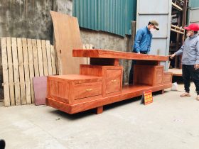 Mẫu kệ tivi nguyên khối gỗ hương đá (Chú Thục, Hà Nam) 9 kệ tivi nguyên khối gỗ hương đá