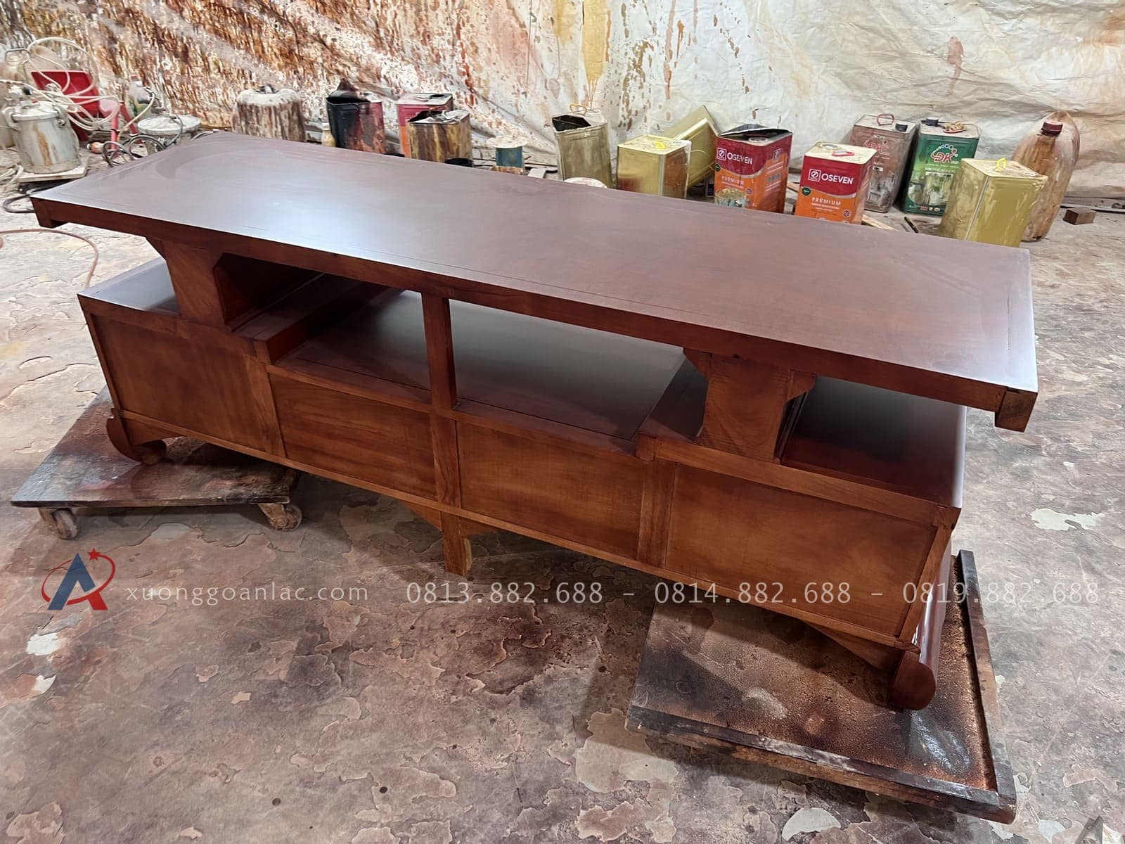 Mẫu kệ tivi sofa trơn hiện đại 1m76 (Chú Nhuận, Hà Nội) 17 mặt sau của mẫu kệ tivi
