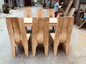 Bộ bàn ghế ăn mới gỗ gõ đỏ hoàn thiện mộc (Chị Quỳnh, Bắc Ninh) 19 mặt sau của ghế ăn hiện đại