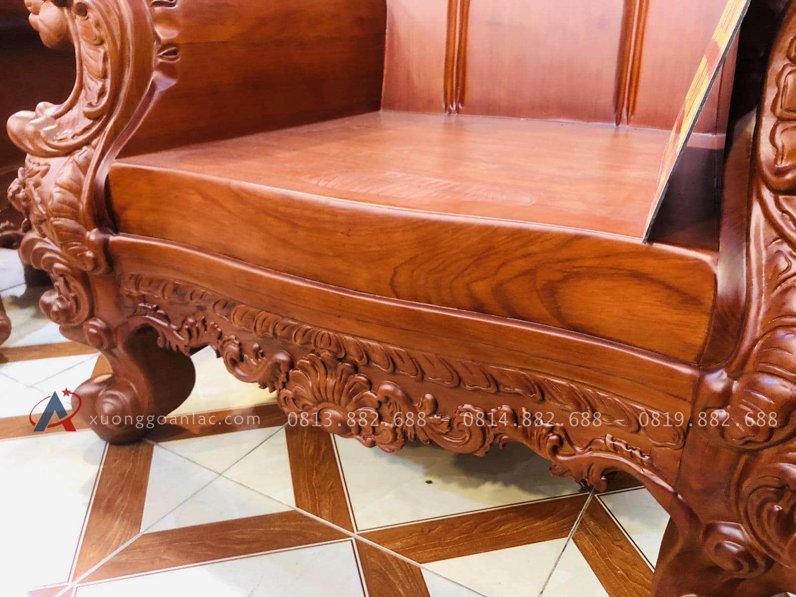 Siêu phẩm bàn ghế hoàng gia nguyên khối 10 món gỗ gõ đỏ (Anh Trương, Hải Phòng) 47 mặt ngồi ghế đơn nguyên khối