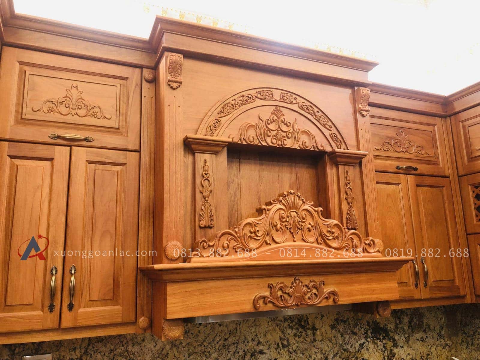Bàn giao tủ bếp gỗ gõ đỏ siêu vip cho anh Bình - Đông Anh, Hà Nội 25 Khu vực bố trí máy hút mùi