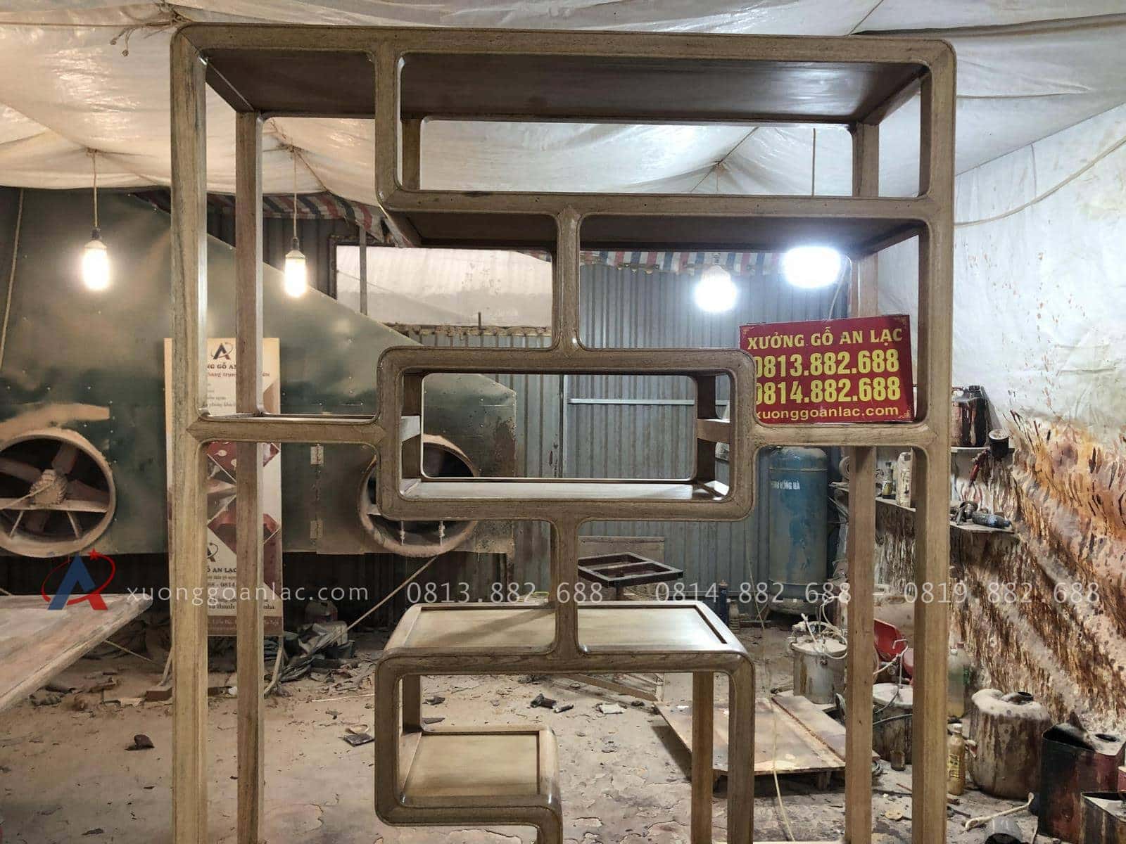 Tủ trang trí gỗ gõ đỏ (Anh Khiêm, Hà Nội) 14 tủ trang trí gỗ gõ sang trọng