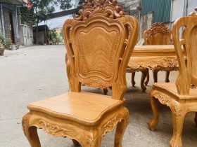 Bộ bàn ăn hoàng gia 6 ghế louis gỗ gõ đỏ (Anh Công, Thanh Hóa) 19 chân ghế cong khuỳnh đục lá tây
