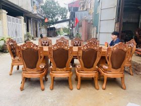 Bộ bàn ăn nguyên khối 10 ghế louis có tay bọc đệm gỗ gõ đỏ (Chị Dáng, Quảng Ninh) 14 mẫu bàn ăn gỗ gõ đỏ bọc đệm