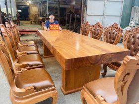 Bộ bàn ăn nguyên khối 10 ghế louis có tay bọc đệm gỗ gõ đỏ (Chị Dáng, Quảng Ninh) 15 bàn ghế ăn gỗ gõ hoàn thiện