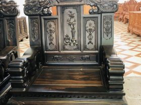 mặt chính diện của mẫu ghế đơn Âu Á chương voi