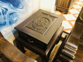 đôn kẹp Âu Á gỗ mun hoa Lào