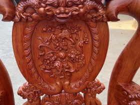 vách ghế đục tam sư vờn cầu