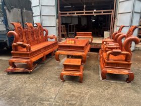 bàn ghế tần thủy hoàng cột 14 tay cong siêu vip
