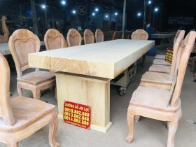 Bản mộc bộ bàn ăn nguyên khối gỗ gõ đỏ 12 ghế hoa sen (Chị Hòa, Thái Bình) 12 bàn ăn gỗ gõ đỏ vừa hoàn thiện mộc