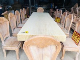 Bản mộc bộ bàn ăn nguyên khối gỗ gõ đỏ 12 ghế hoa sen (Chị Hòa, Thái Bình) 14 mặt bàn dày 16p gỗ gõ đỏ nguyên khối
