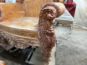 Bản mộc hoàn thiện bộ hoàng gia nguyên khối chân 18 gỗ hương đá của Anh Quang, Mộc Châu 45 chân ghế louis nguyên khối