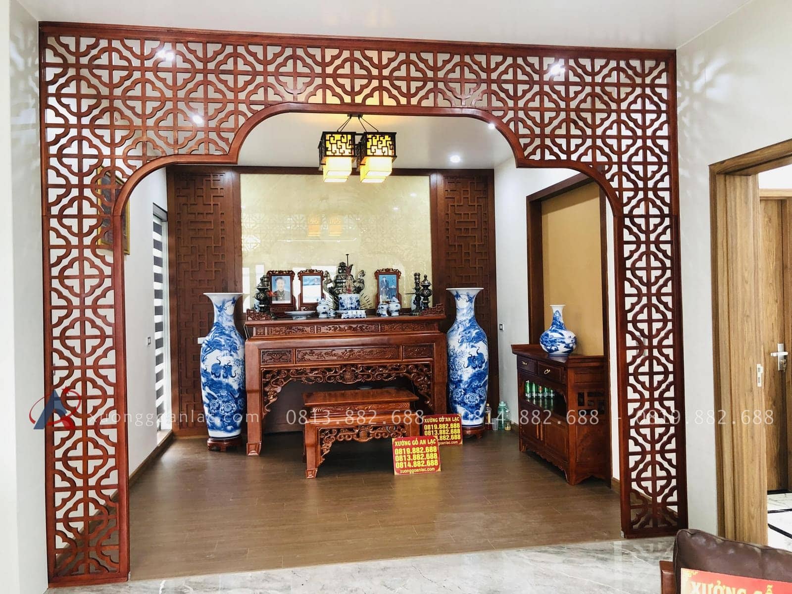 Bàn thờ án gian dơi ngũ phúc kèm bàn cơm gỗ hương việt 22 mẫu án gian gỗ hương gam màu cánh gián đậm