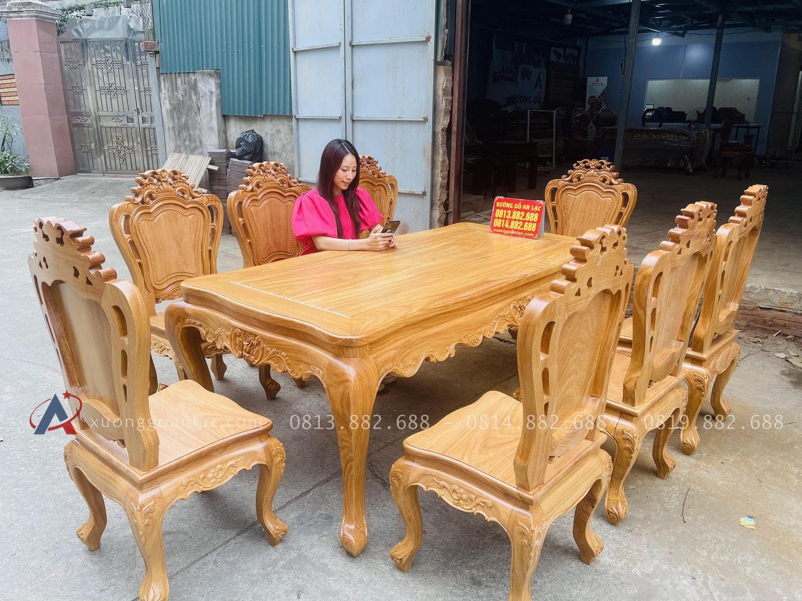 Bộ bàn ăn hoàng gia 8 ghế louis gỗ gõ đỏ (Chị Lâm, Hưng Yên) 18 bàn ăn hoàng gia 8 ghế louis gỗ gõ đỏ