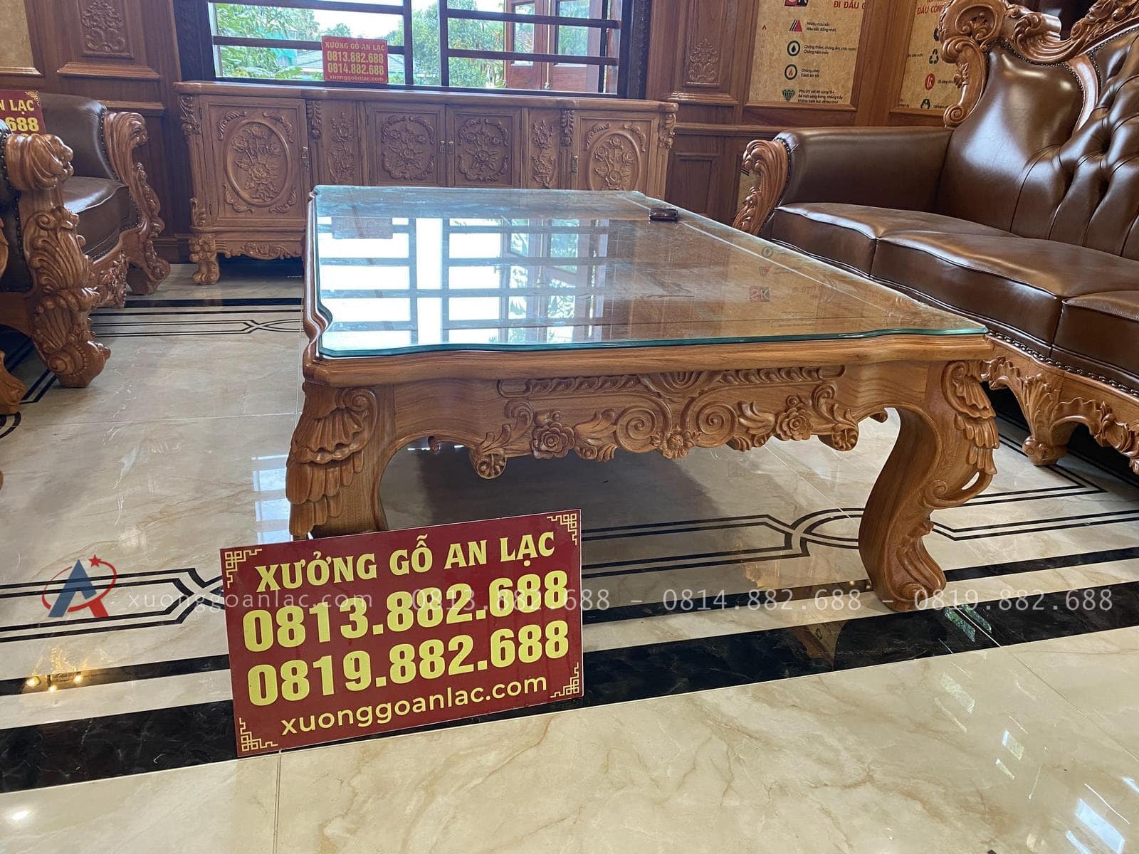 Combo bàn ghế hoàng gia bọc đệm gỗ gõ đỏ và kệ tivi louis hoa hồng (Anh Phú-Phú Thọ) 29 hệ chân bàn thiết kế cong cách điệu