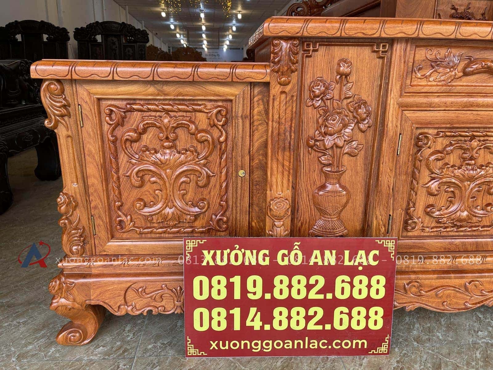 Kệ tivi mõ lồi gỗ hương đá cao cấp (Anh Kiên, Thái Nguyên) 33 khung kệ đục bình hoa hồng