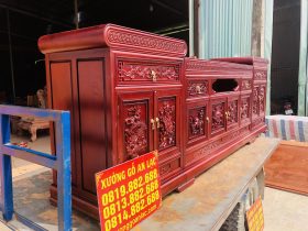 Mẫu kệ tivi lõm gỗ gõ đỏ 2m6 (Anh Thoại, Cao Bằng) 8 mẫu kệ tivi gỗ gõ đỏ