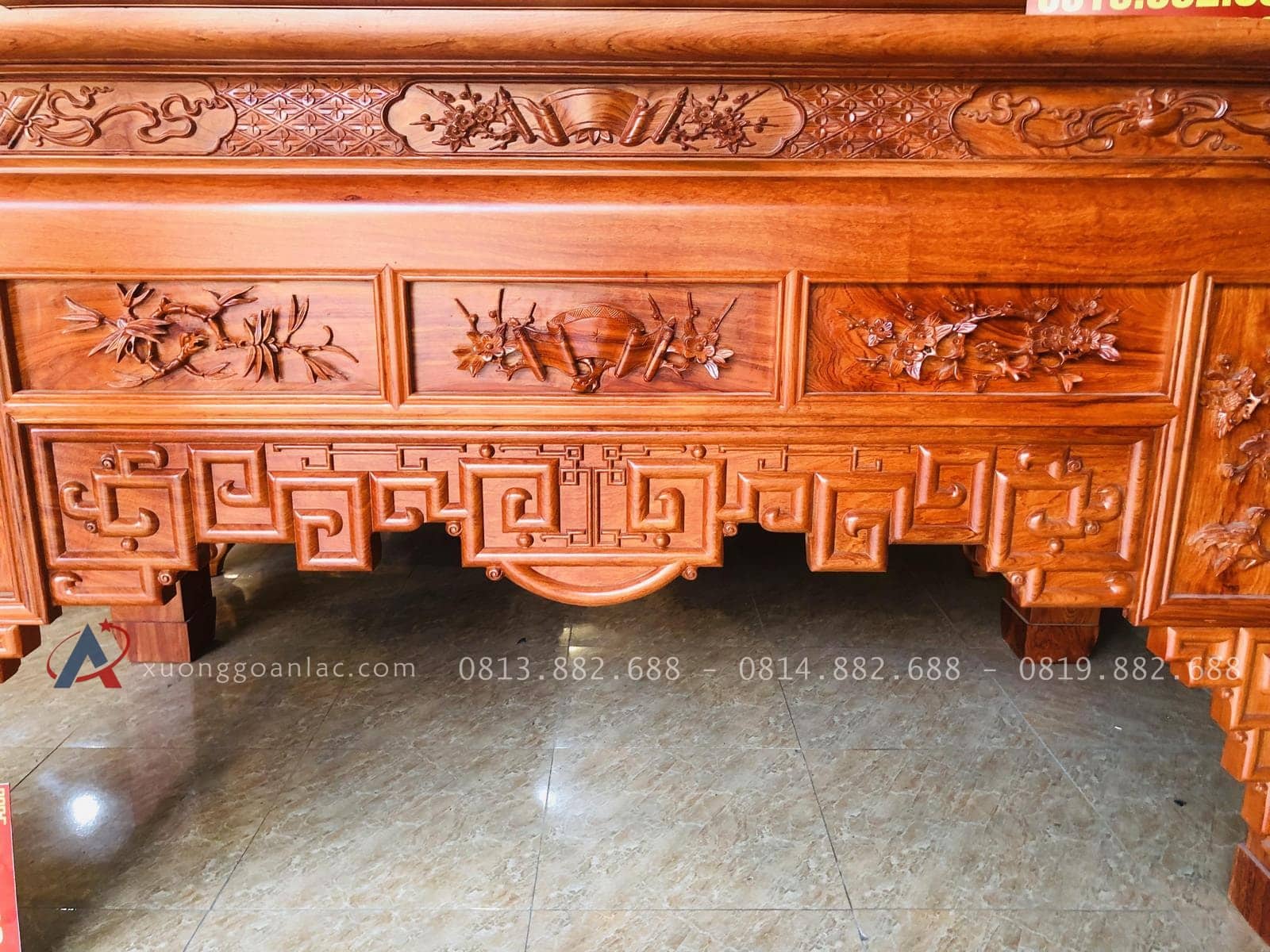 Mẫu án gian nhị cấp đục tứ quý 2m37 gỗ hương đá siêu vip chân 17 39 yếm mặt tiền đục tỉa họa tiết cầu kỳ