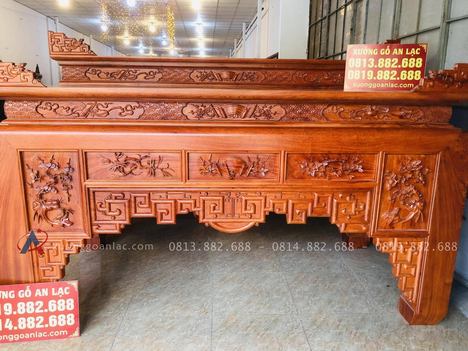 Mẫu án gian nhị cấp đục tứ quý 2m37 gỗ hương đá siêu vip chân 17 31 Mẫu án gian gỗ hương đá cao cấp