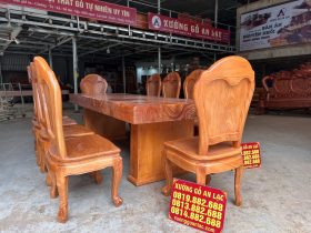 Bộ bàn ăn chân vuông nguyên khối 10 ghế hoa cúc gỗ gõ đỏ cao cấp (Anh Khánh, Thái Nguyên) 21 bộ bàn ăn nguyên khối hàng cao cấp