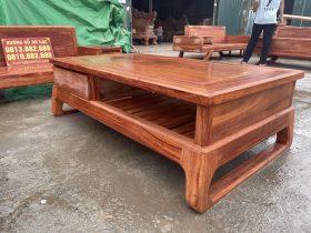 thân bàn có tích hợp ngăn kéo để đồ