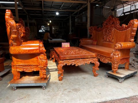 bàn ghế hoàng gia nguyên khối chân 18 6 món gỗ hương đá