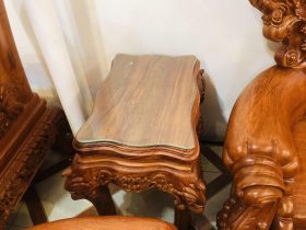 Siêu phẩm bàn ghế hoàng gia nguyên khối gỗ hương đá (Anh Phước, Bình Dương) 20 đôn kẹp gỗ hương đá