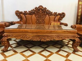 Siêu phẩm bàn ghế hoàng gia nguyên khối gỗ hương đá (Anh Phước, Bình Dương) 14 yếm và chân ghế đục hoa hồng lá tây