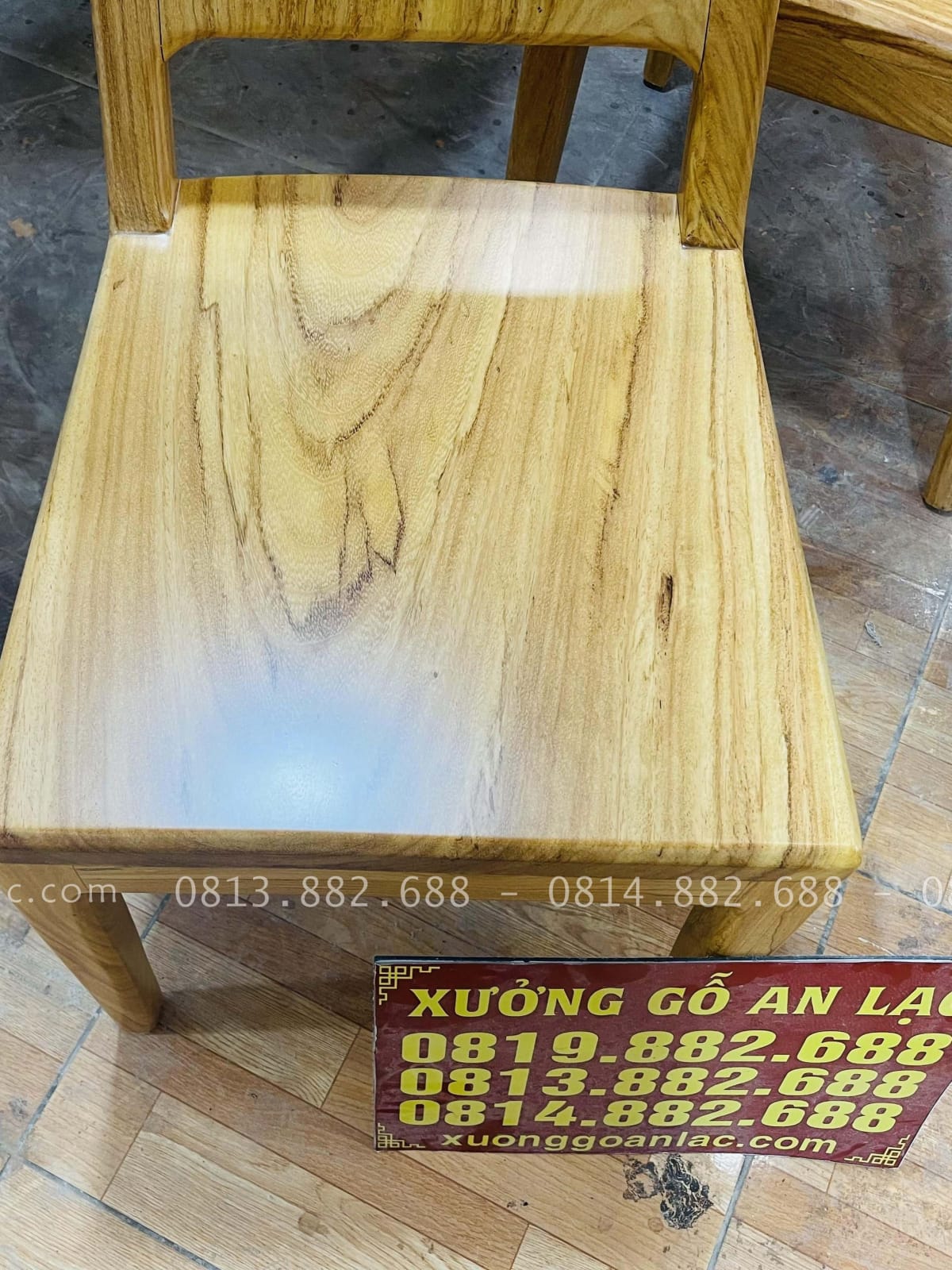Bộ bàn ăn chữ nhật 6 ghế hiện đại gỗ gõ đỏ (Cô Hiền, Cao Bằng) 25 ghế ăn gỗ gõ mặt ván tràn