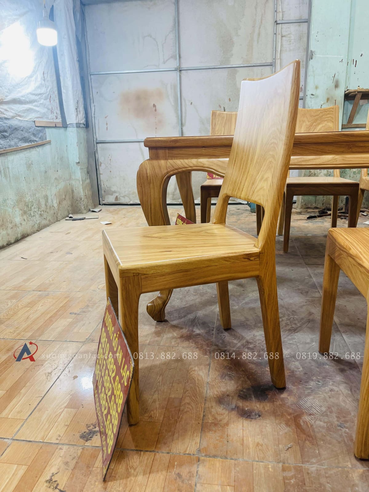 Bộ bàn ăn chữ nhật 6 ghế hiện đại gỗ gõ đỏ (Cô Hiền, Cao Bằng) 26 ghế ăn lưng cao gỗ gõ cao cấp