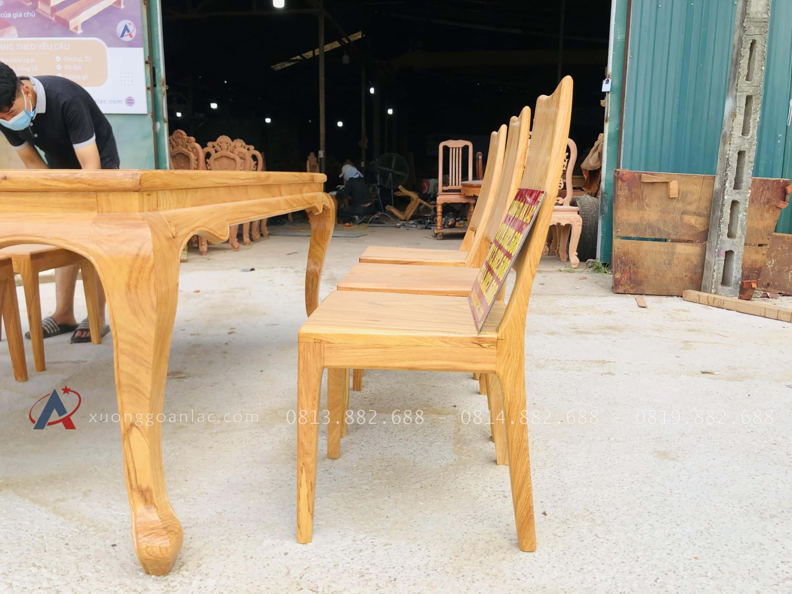 Bộ bàn ăn chữ nhật 6 ghế hiện đại gỗ gõ đỏ cao cấp (Anh Thịnh, Bắc Ninh) 33 Trọn bộ 6 ghế ăn hiện đại