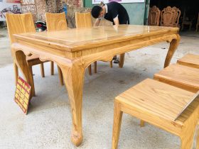Bộ bàn ăn chữ nhật 6 ghế hiện đại gỗ gõ đỏ cao cấp (Anh Thịnh, Bắc Ninh) 20 chân bàn thiết kế cong cách điệu