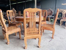 Bộ bàn ăn tròn 6 ghế hiện đại gỗ hương đá (Chị Oanh, Thái Nguyên) 12 mẫu ghế ăn gỗ hương đá