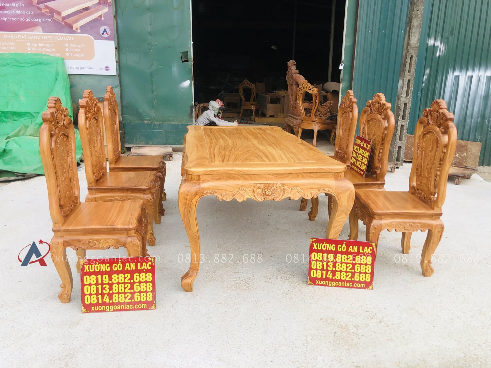 Bộ bàn ghế ăn hoàng gia 6 ghế hồng hạt gỗ gõ đỏ (Chú Lân, Cao Bằng) 18 bàn ăn hoàng gia 6 ghế hồng hạt gỗ gõ đỏ