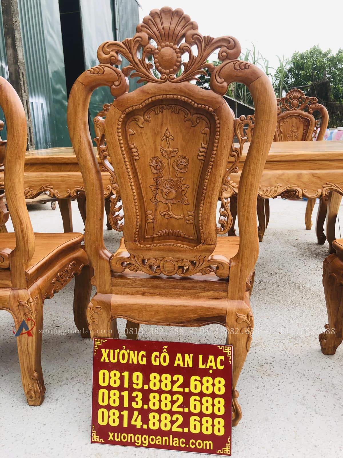 Bộ bàn ghế ăn hoàng gia 6 ghế hồng hạt gỗ gõ đỏ (Chú Lân, Cao Bằng) 26 mặt lưng của ghế