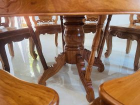 Bàn giao bộ bàn ăn tròn xoay 8 ghế hồng hạt gỗ gõ đỏ ( Anh Cần chị Hoa - Việt Trì, Phú Thọ) 9 hệ chân bàn ăn thiết kế độc đáo