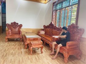Bàn giao bộ bàn ghế hoàng gia 6 món chân 14 và kệ tivi gỗ hương đá (Anh Đoàn chị Vân - Hải Dương) 18 mẫu bàn ghế louis hoàng gia gỗ hương đá