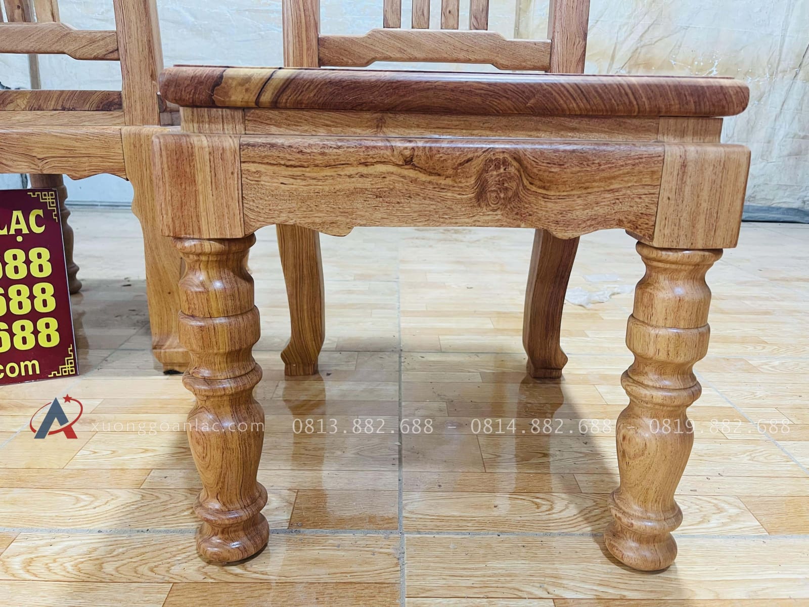 Mẫu ghế ăn hiện đại gỗ hương đá 14 chân ghế thiết kế con tiện lạ mắt