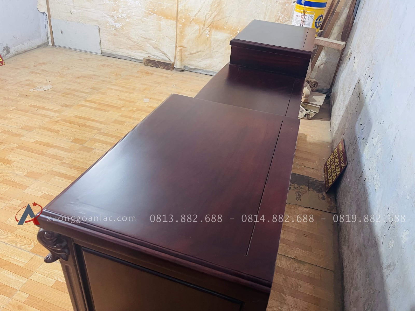 Mẫu kệ tivi AL 02 gỗ gõ đỏ (Chú Bình, Hà Nội) 18 mặt kệ mõ lõm khung tranh ván liền