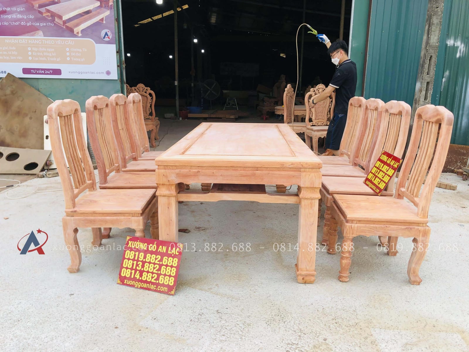 Bộ bàn ăn chữ nhật 8 ghế hiện đại gỗ hương đá (Chị Khuê, Bắc Ninh) 44 bộ bàn ăn 8 ghế hiện đại gỗ hương