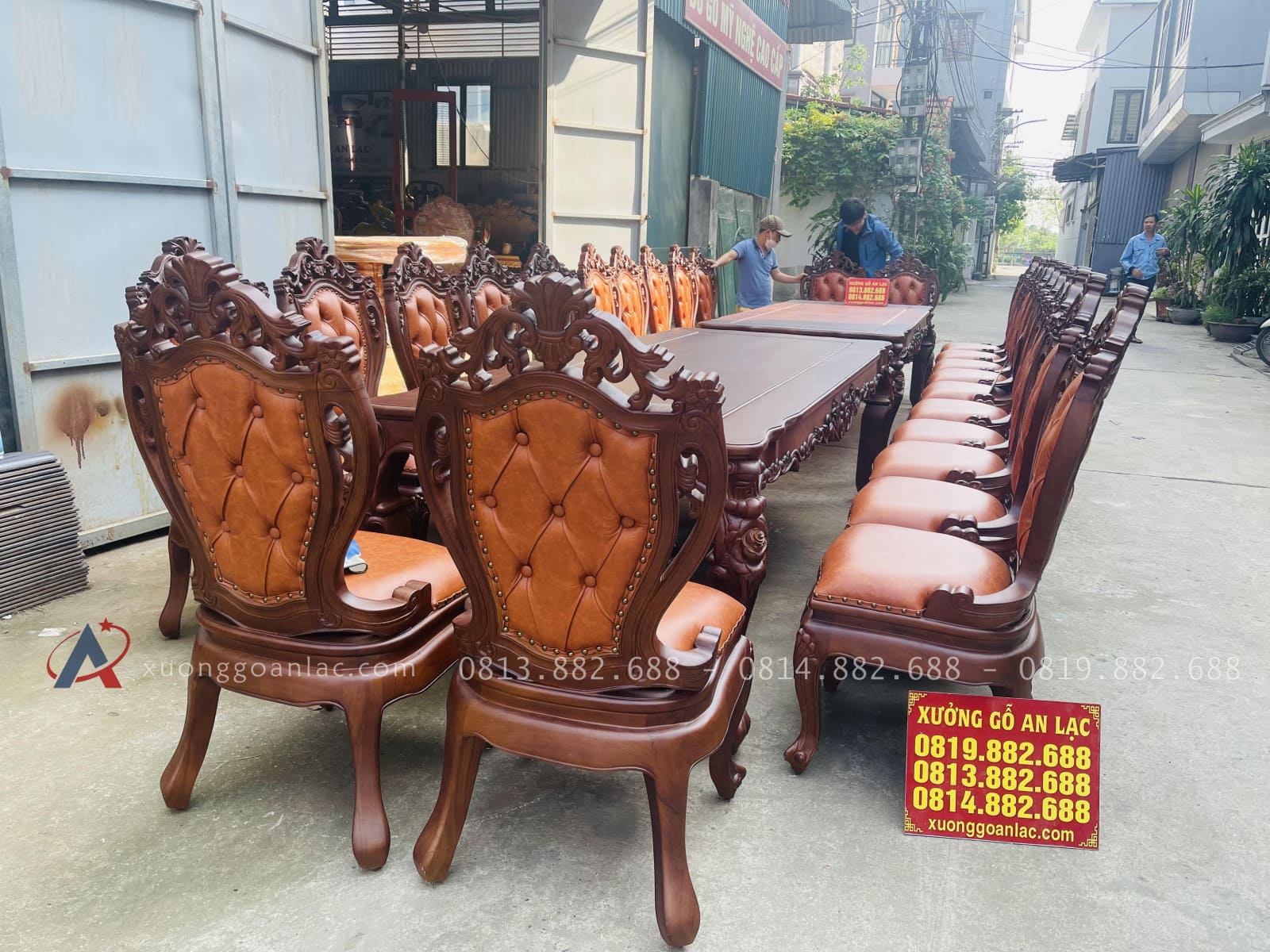 Siêu phẩm 2 bàn ăn hoàng gia 24 ghế louis bọc đệm gỗ gõ đỏ (Anh Định, Vĩnh Phúc) 37 2 mẫu bàn ăn 12 ghế được ghép chung