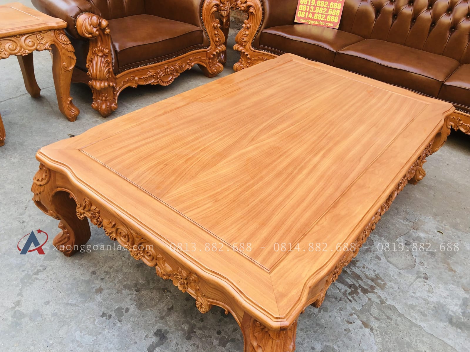 Bàn giao bộ bàn ghế hoàng gia bọc đệm gỗ gõ đỏ 10 món cho Anh Nghiêm- Bắc Ninh 36 bàn trà hoàng gia gỗ gõ đỏ