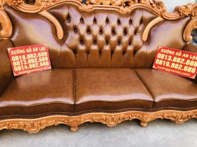 Bàn giao bộ bàn ghế hoàng gia bọc đệm gỗ gõ đỏ 10 món cho Anh Nghiêm- Bắc Ninh 22 mặt ngồi và lưng tựa của đoản bọc da cao cấp