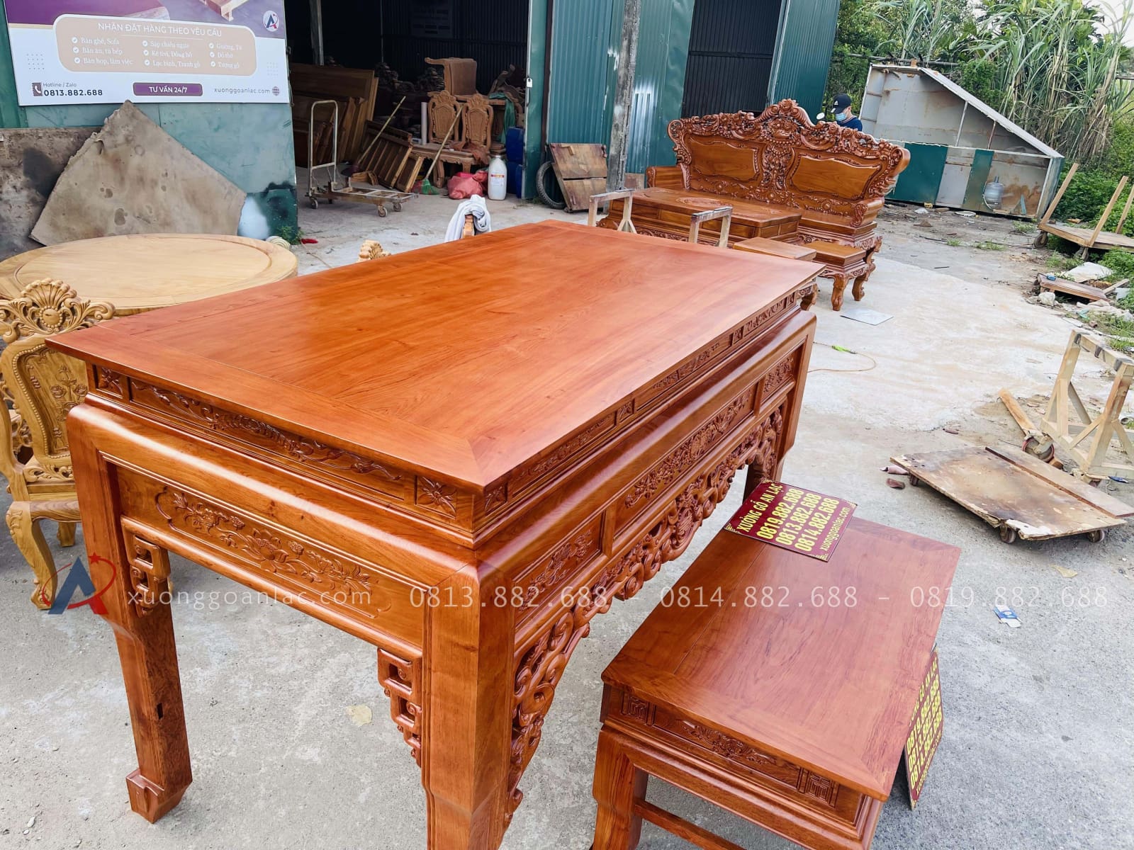 Mẫu án gian thờ ngũ phúc và bàn cơm 1m97 chú Hải - Bắc Ninh 31 Mặt án gian khung tranh ván liền ghép 2 tấm siêu khít