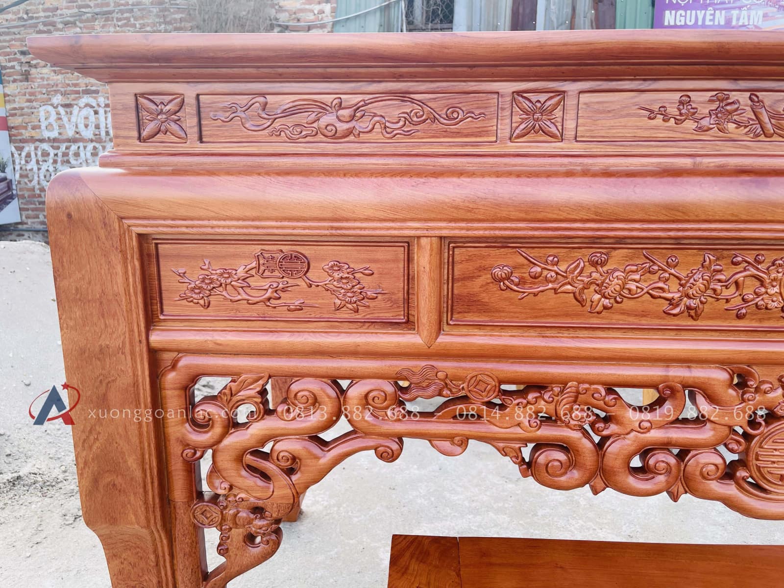 Mẫu án gian thờ ngũ phúc và bàn cơm 1m97 chú Hải - Bắc Ninh 33 mẫu án gian đục tay thủ công