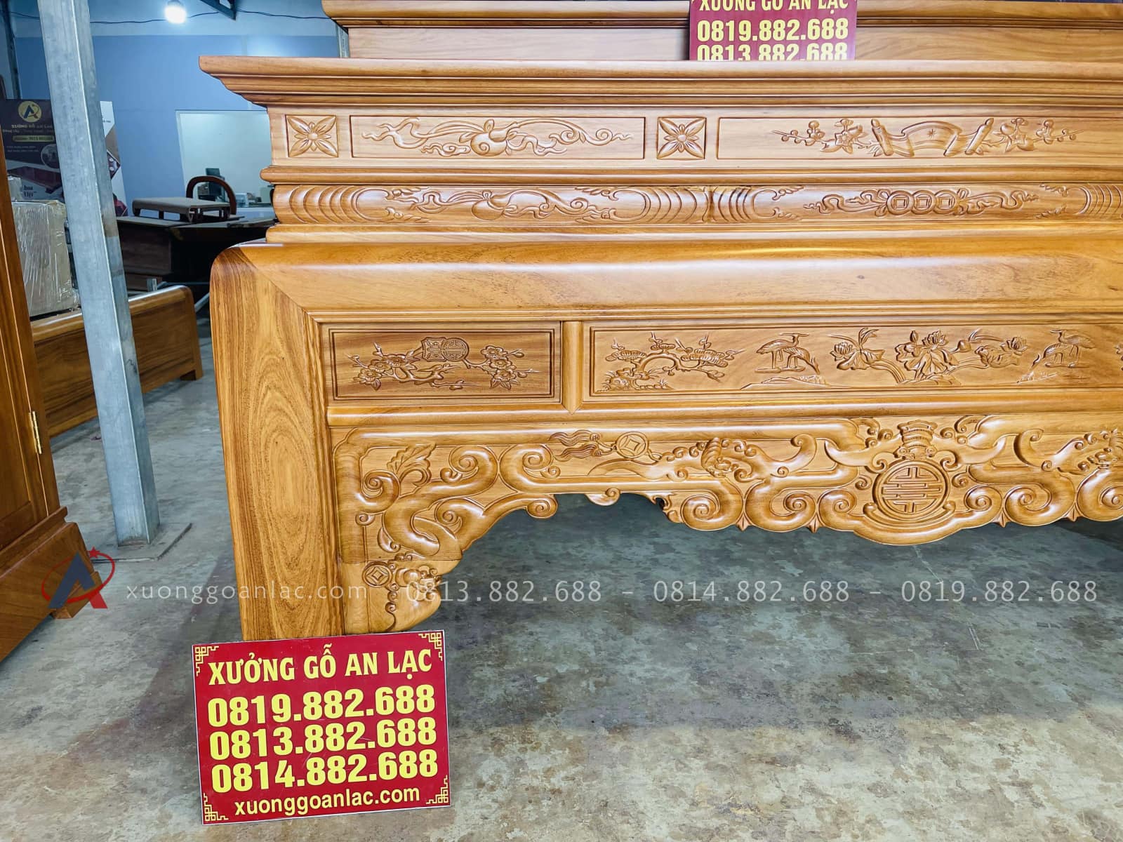 Mẫu án gian thờ nhị cấp Dơi Ngũ Phúc 2m17 gỗ gõ đỏ chân 12 (Chú Kỳ, Hòa Bình) 25 yếm án gian dày 4cm