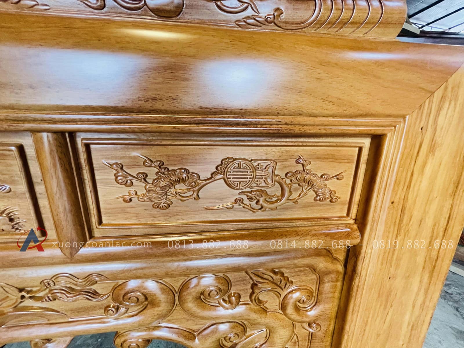 Mẫu án gian thờ nhị cấp Dơi Ngũ Phúc 2m17 gỗ gõ đỏ chân 12 (Chú Kỳ, Hòa Bình) 27 họa tiết tùng phúc thọ